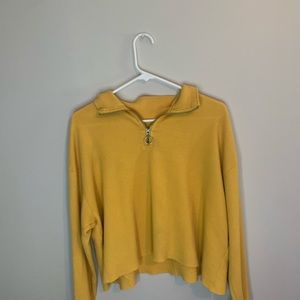 hollister zip up top